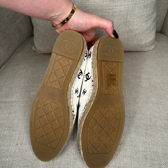 Brand new never worn Chanel espadrilles size 38 - Picture 5 of 5